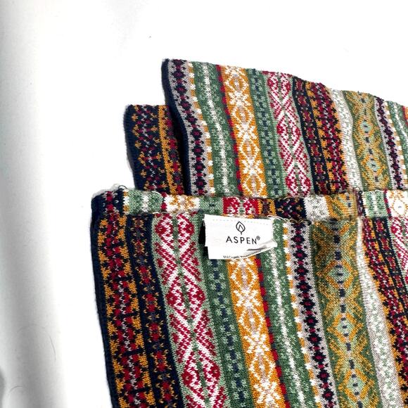 ASPEN Fair Aisle Knit Throw Blanket Multicolors - Picture 1 of 8